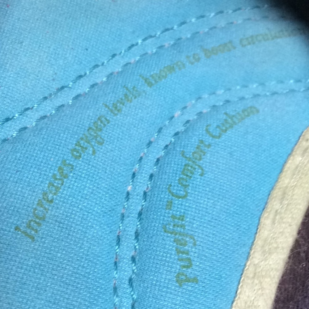 Most Comfortable Shoes Ever! - Picture 4 of 4